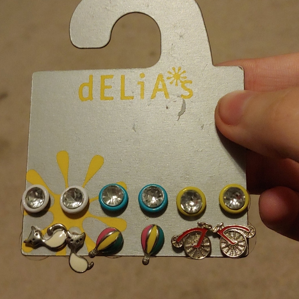 ❤3/$20 Gem, Cat, Balloon, Bike Earring set